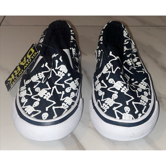 Tommy Bahama Toddler 6 Skeleton Bones Glow-in-the-Dark Halloween Shoes ‎ Canvas - Picture 5 of 11
